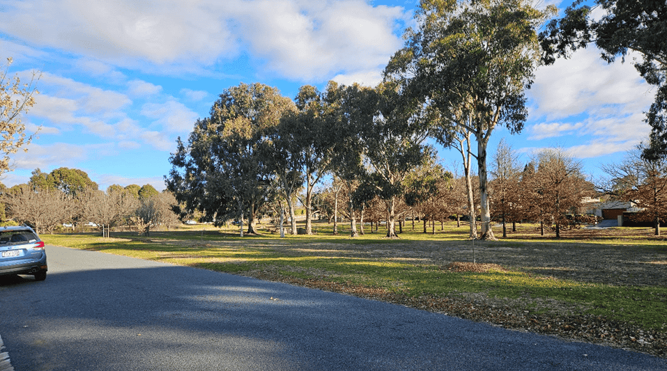 Existing view from Viewpoint IS2 looking south-west from Gunn Street